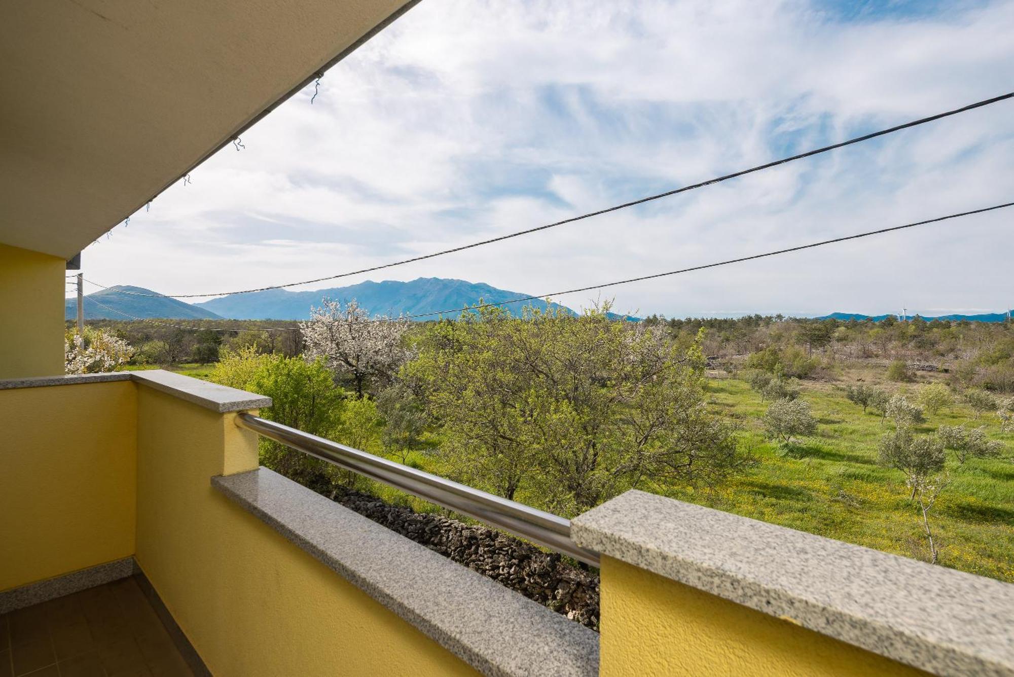 Holiday Residence Maja Katuni ภายนอก รูปภาพ