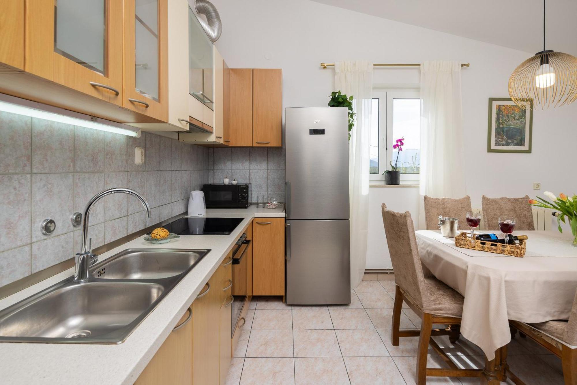 Holiday Residence Maja Katuni ภายนอก รูปภาพ