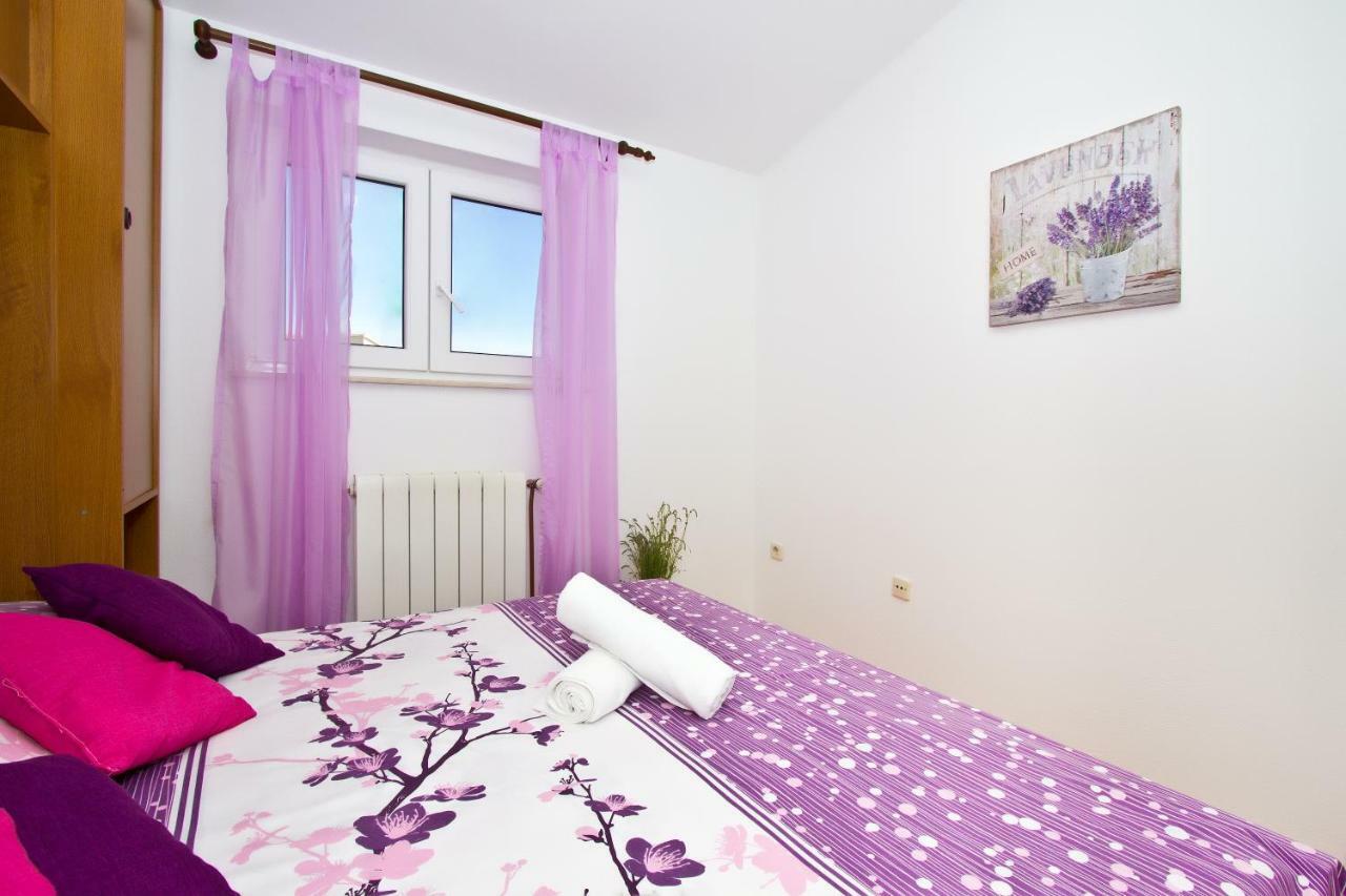 Holiday Residence Maja Katuni ภายนอก รูปภาพ